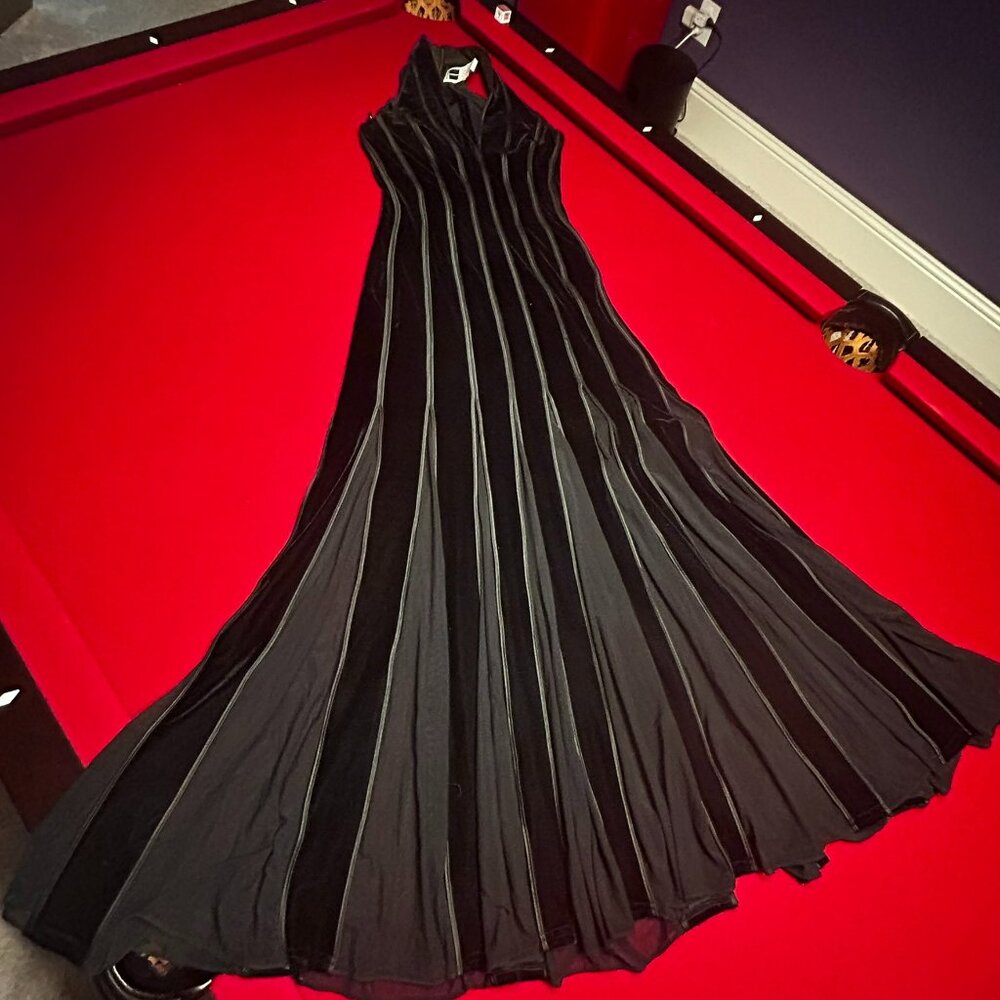 🖤 Tadashi for Neiman Marcus – Black Velvet & Sheer Mesh Evening Gown - Size M